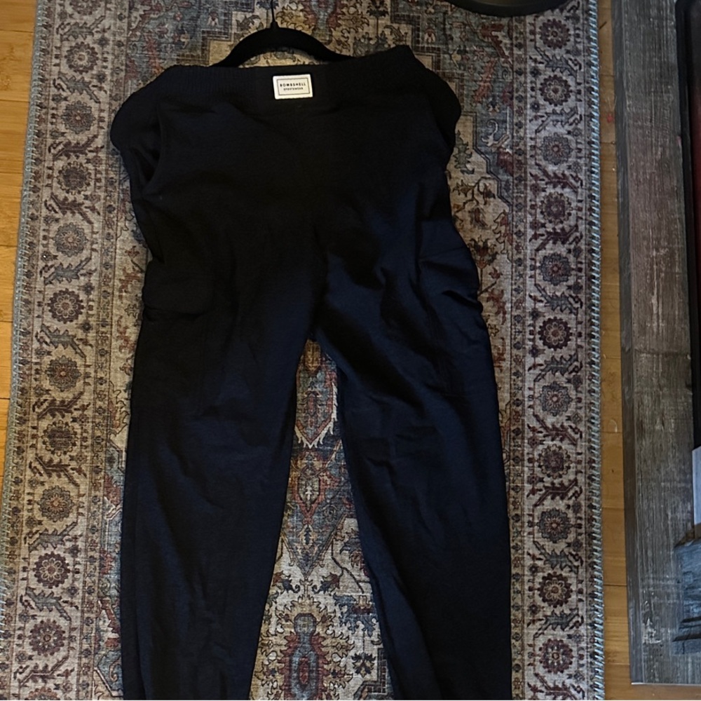 Bombshell sports wear Women's charcoal Joggers